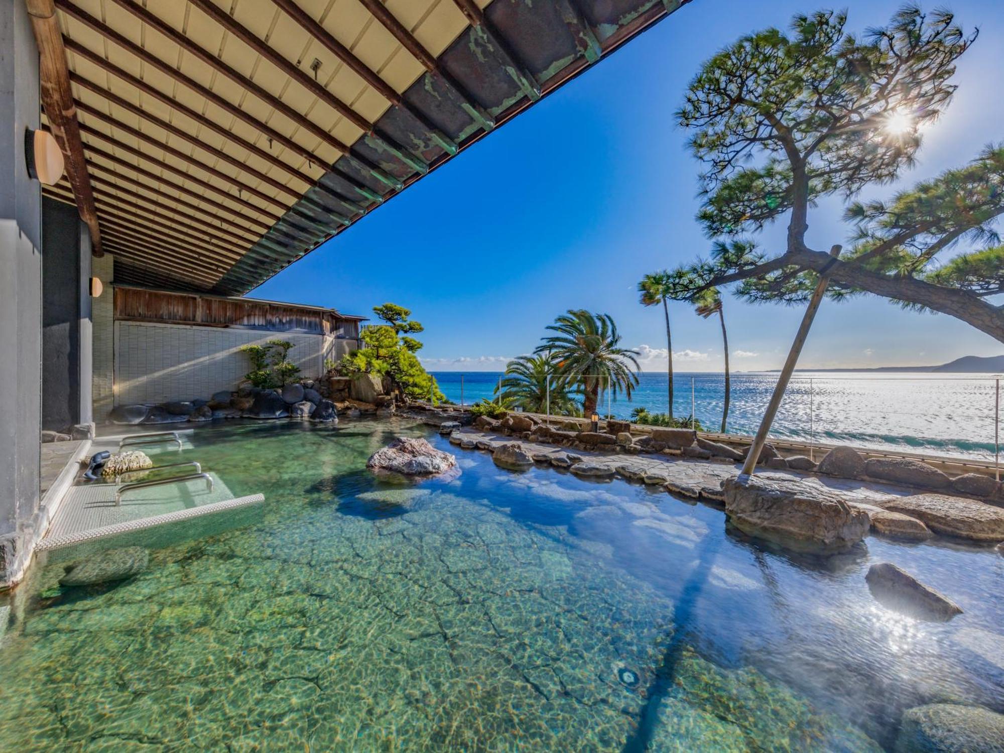 Inatori Ginsuiso Hotel Higashiizu Buitenkant foto