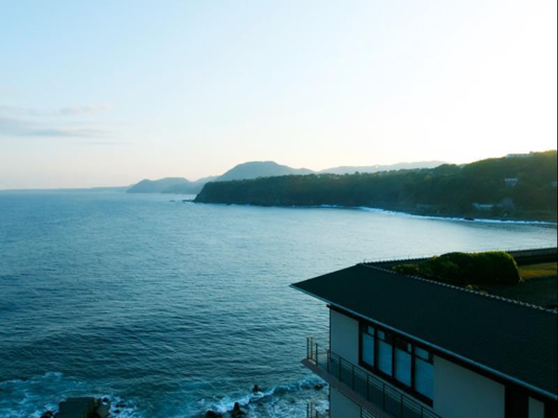 Inatori Ginsuiso Hotel Higashiizu Buitenkant foto